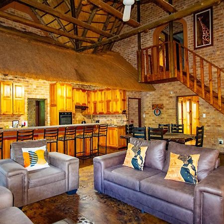 Вілла Adventure Bush House Марлот-Парк Екстер'єр фото